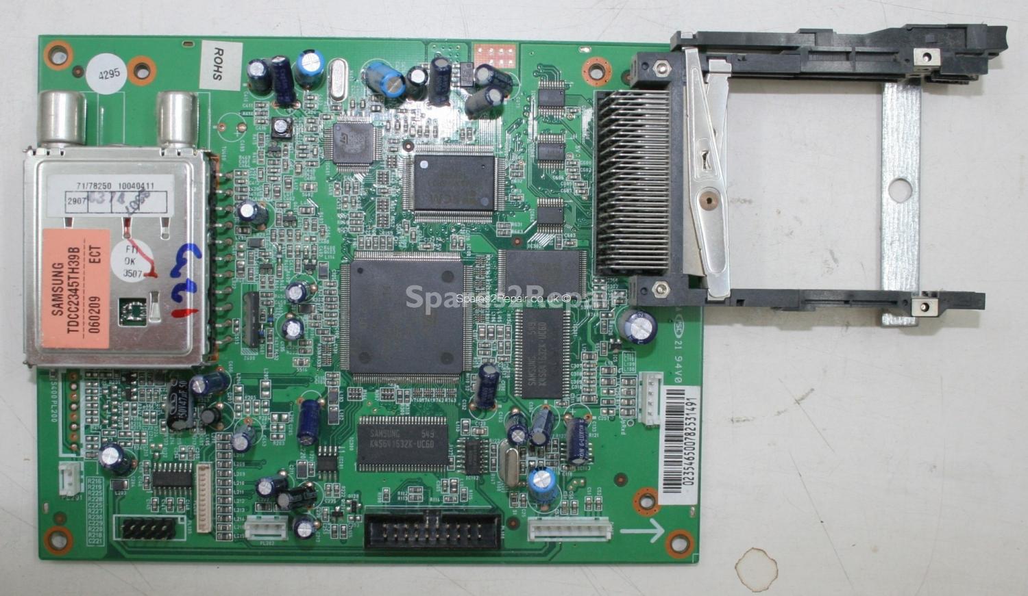 Toshiba 32WL66P - Card Reader - V70A00000600VHF-UHF